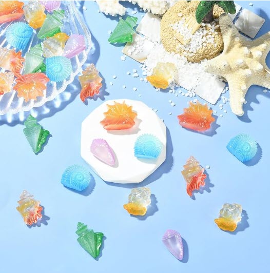 30 Pcs Glow in the Dark Conch Mahjong Trinkets